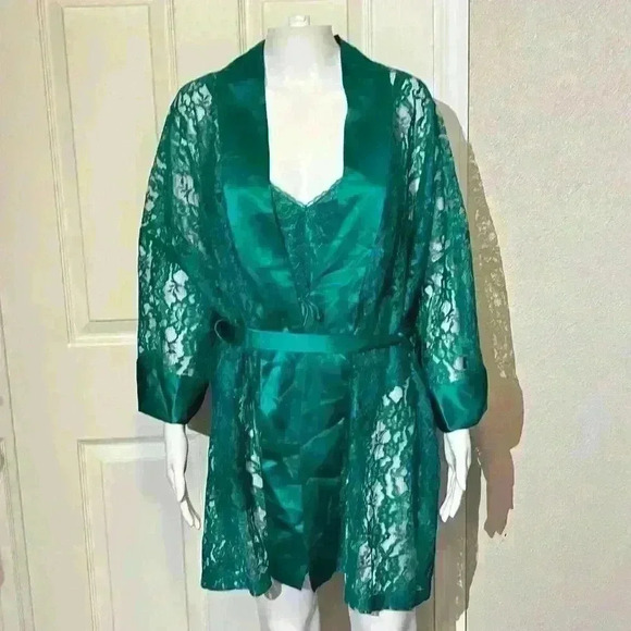 Vintage Victoria’s Secret Gold Label 3 Pc Set Robe Kimono Lace Satin Panties Top - Picture 3 of 16